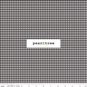 The Stitcher's Stage- Square Gingham-Black Back