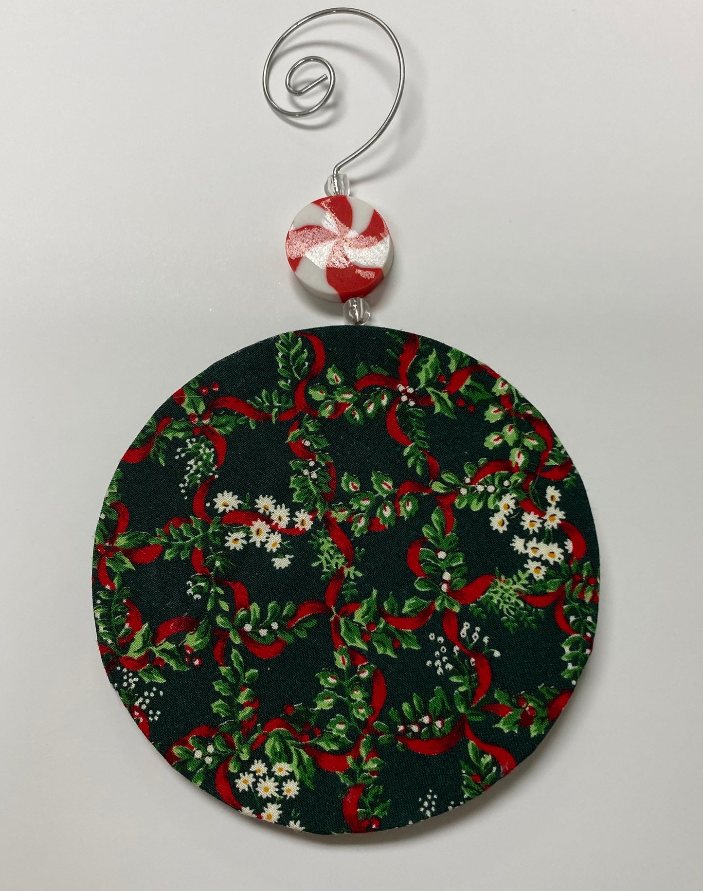 Stitcher's Stage Round Ornament